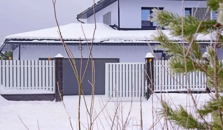 Откатные ворота в Солигорске