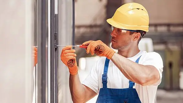 Первое сервисное обслуживание ворот в подарок