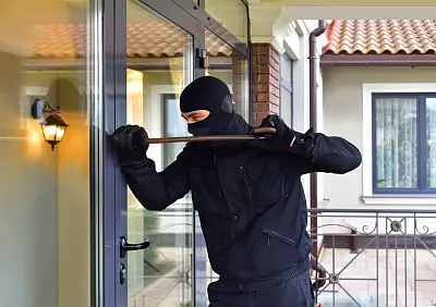 Безопасность Безопасность