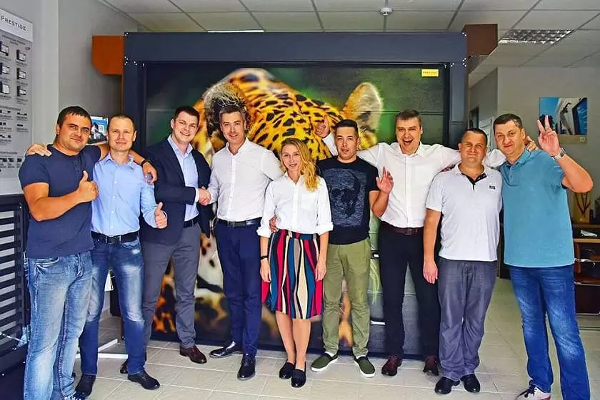 Шоу-рум партнера «АЛЮТЕХ» — компании «Роллстар» — открылся в Минске