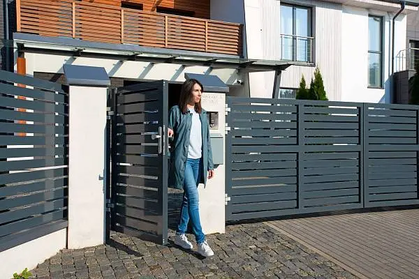 Весенние скидки на въездные ворота и калитки Prestige