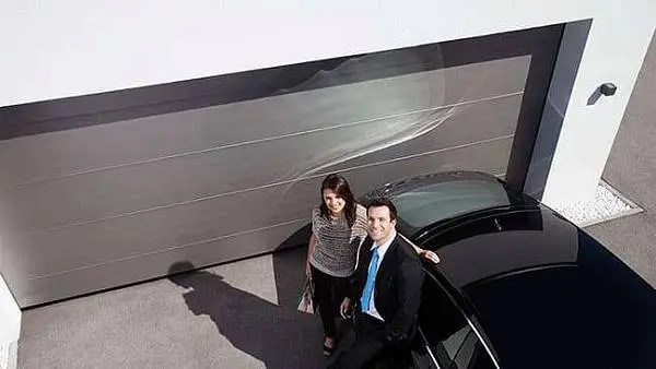 Высочайший уровень защиты секционных ворот комплектами «ЭКСТРА» для объектов с влажной средой